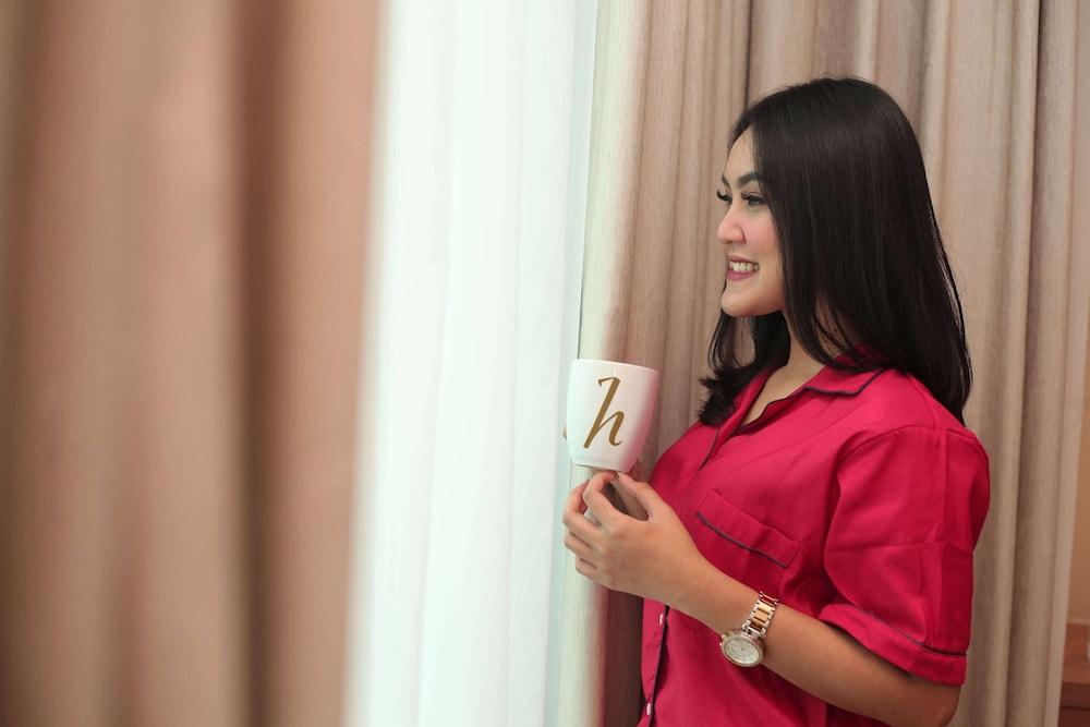 Horison Ciledug Jakarta Extérieur photo
