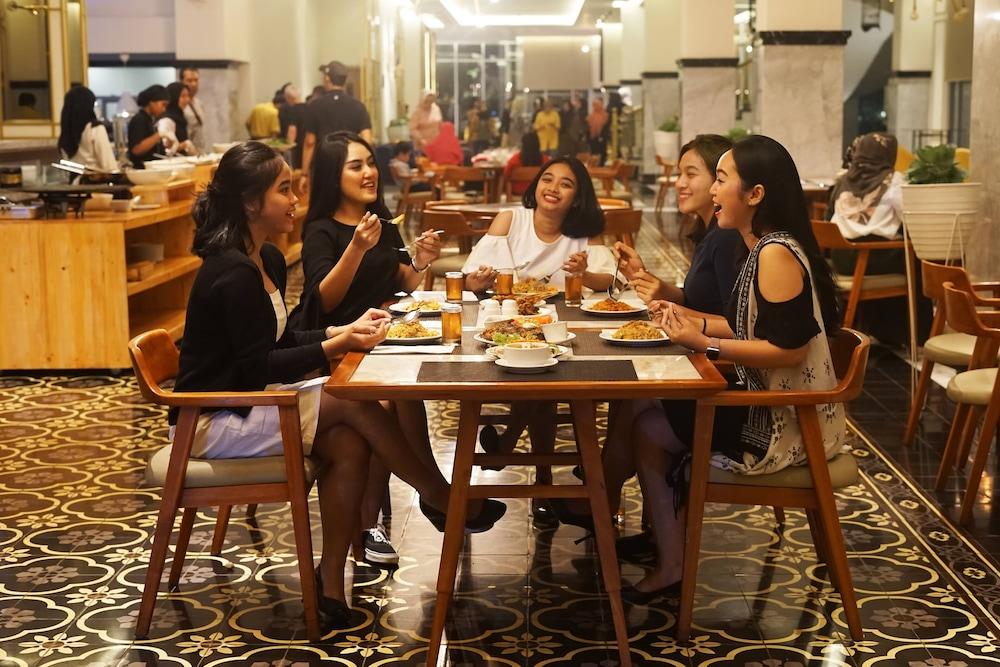 Horison Ciledug Jakarta Extérieur photo